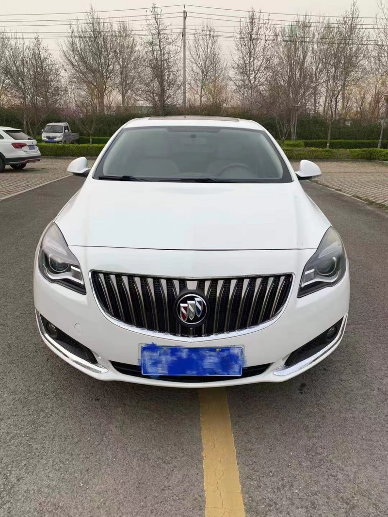 潍坊16年别克君威9