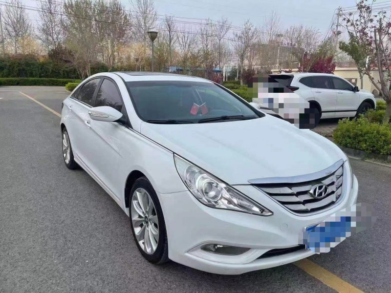 潍坊12年现代索纳塔八3