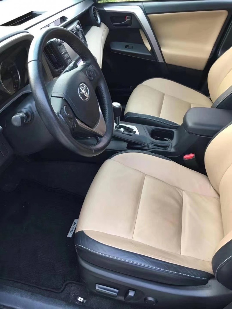 广州17年丰田RAV4荣放5