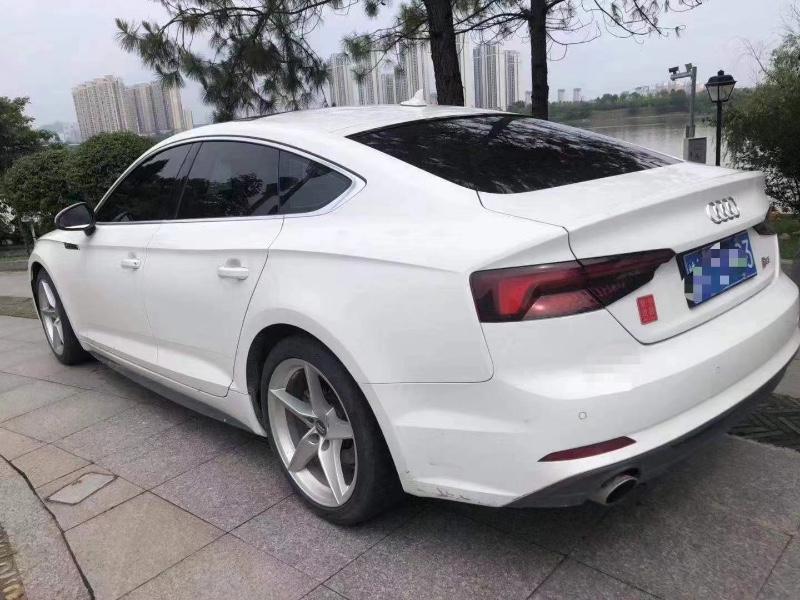 榆林18年奥迪A56