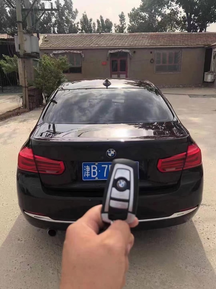 天津16年寶馬3系4