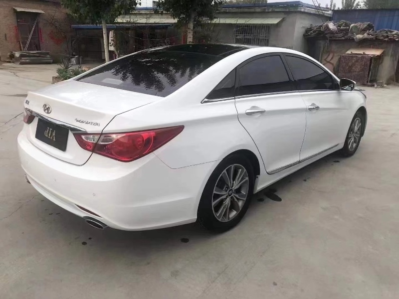 济南15年现代索纳塔八6