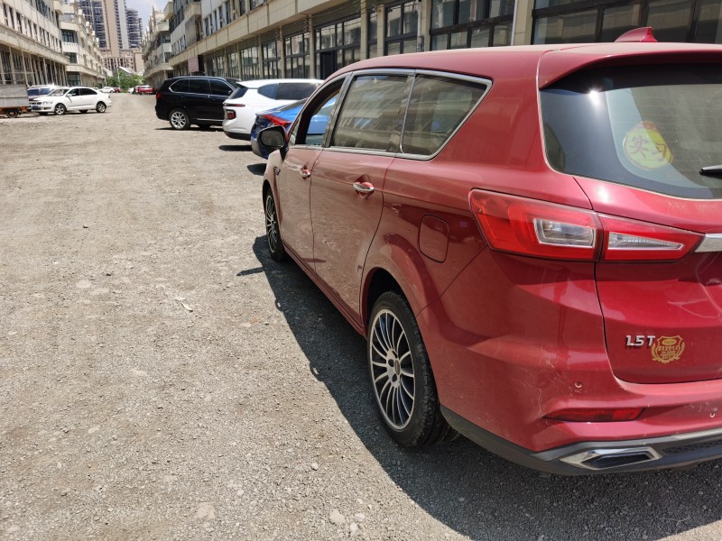 黔西南19年力帆汽車軒朗5