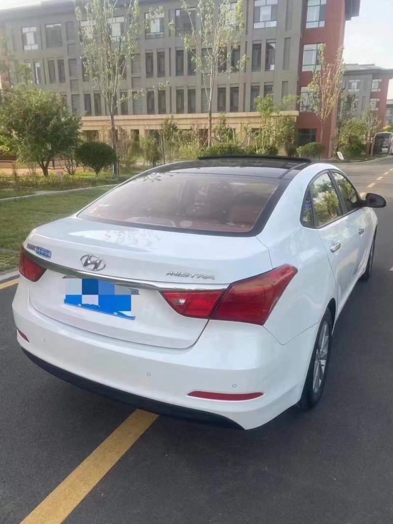 济宁14年现代名图8