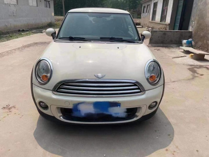 泰安12年寶馬MINI1