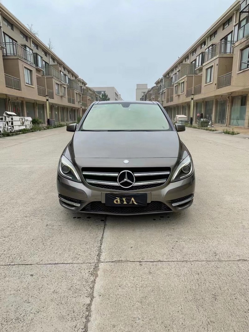 徐州13年奔驰B1
