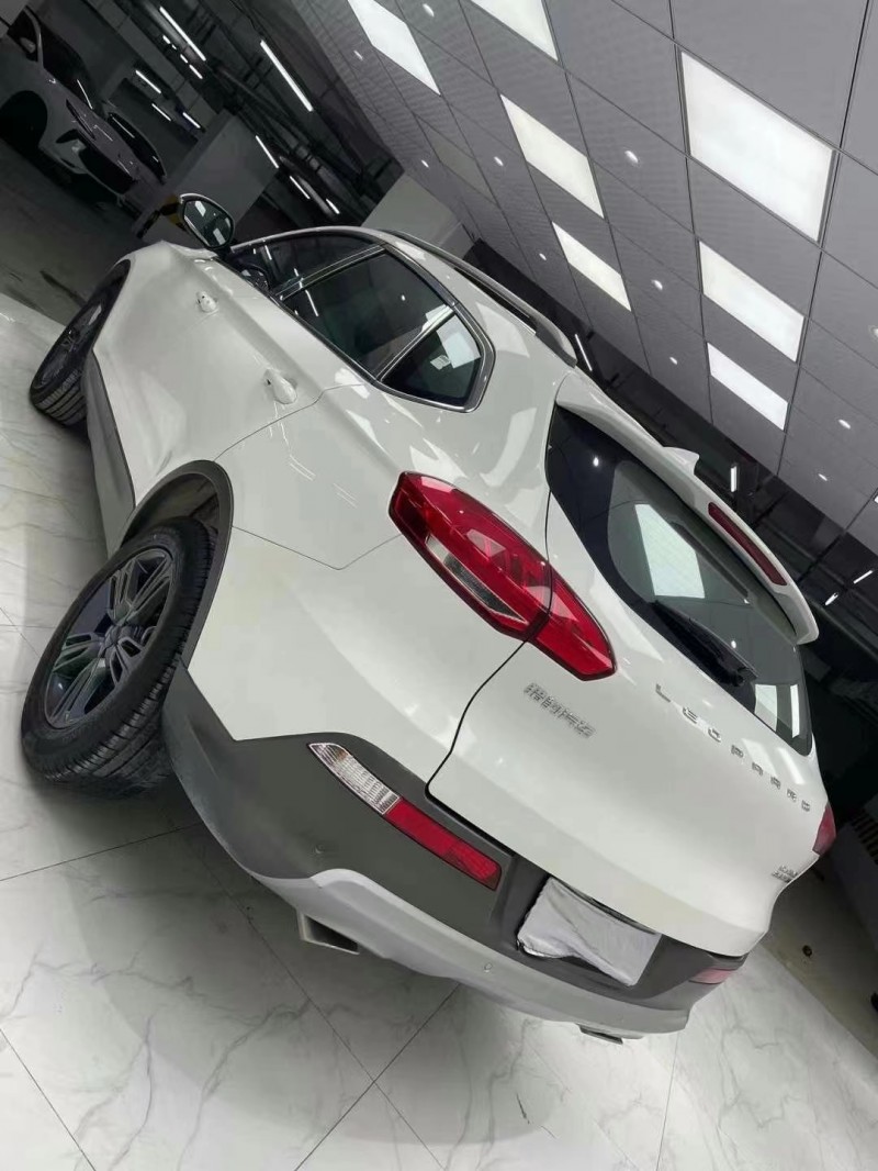 成都19年獵豹汽車CS108