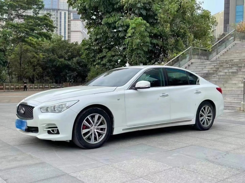 廣州15年英菲尼迪Q50L2