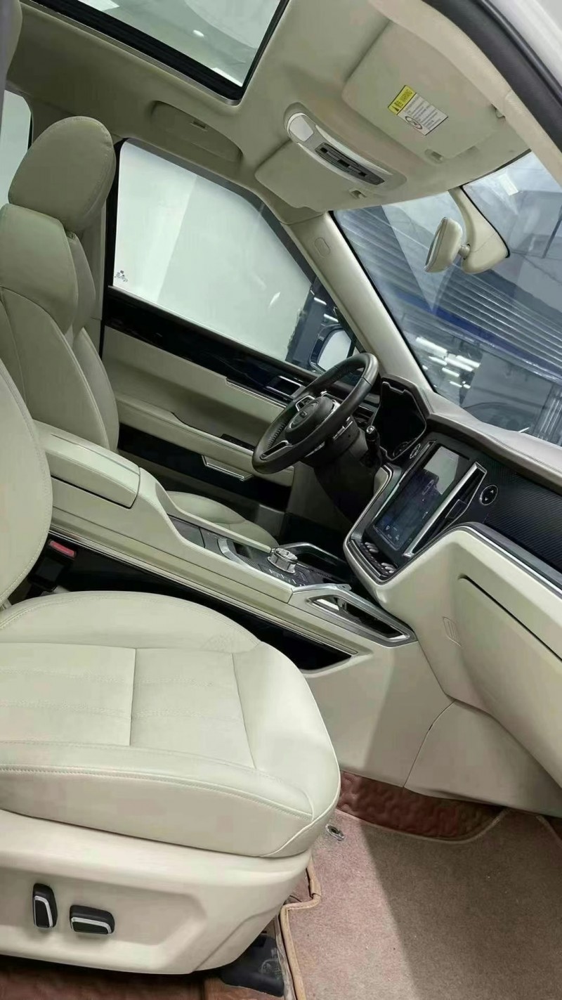 成都17年众泰T7006