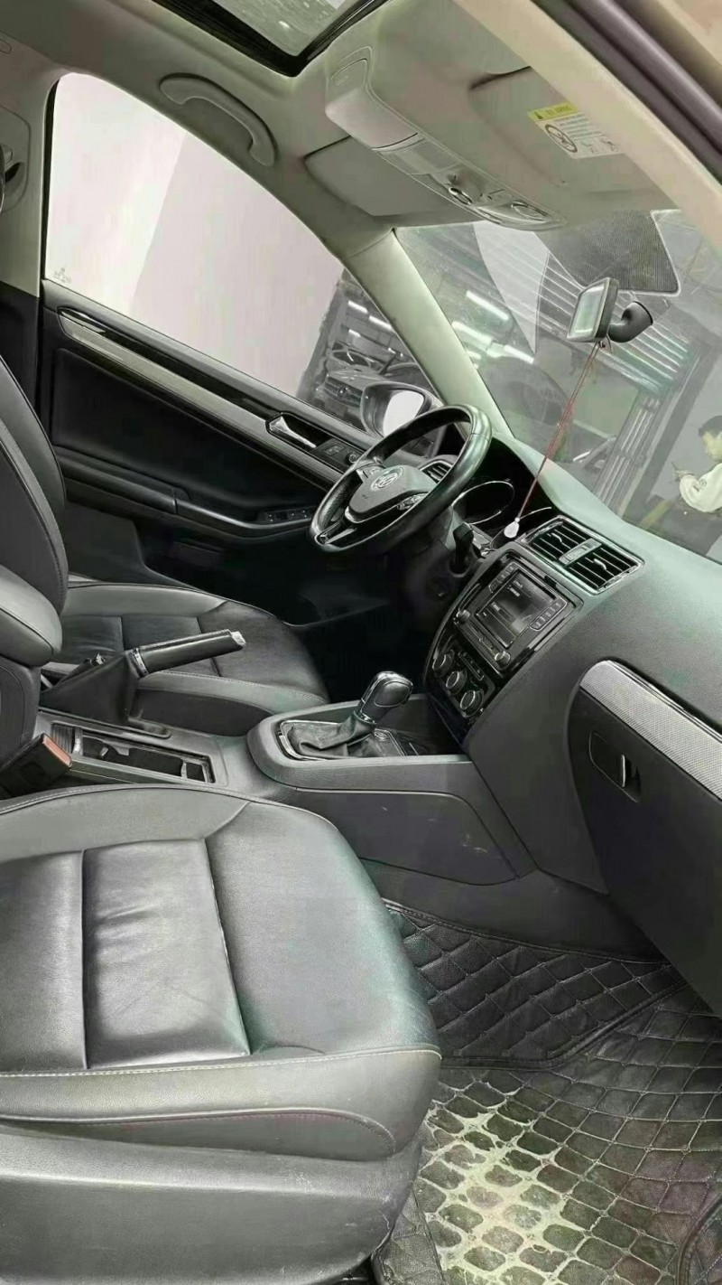 成都17年大众速腾6