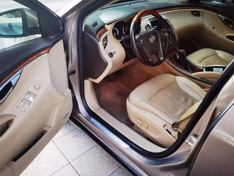 邵阳10年别克君越4