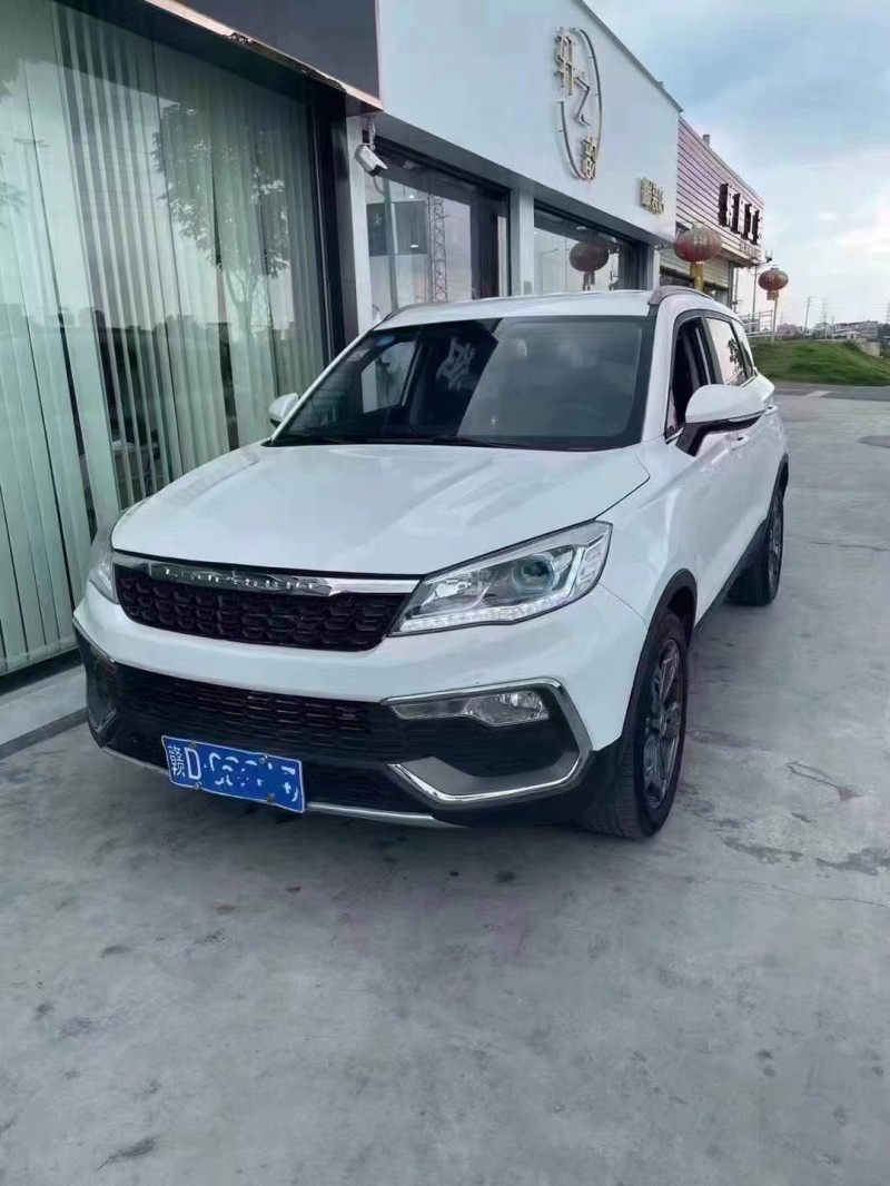 深圳18年獵豹汽車CS91