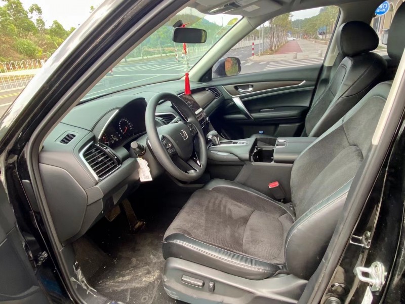 广州18年本田冠道6