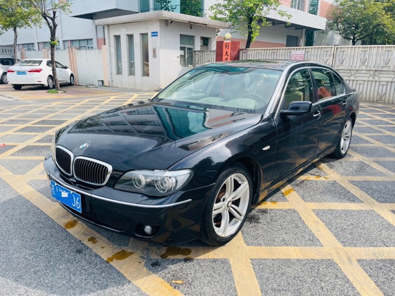 东莞06年宝马7系1