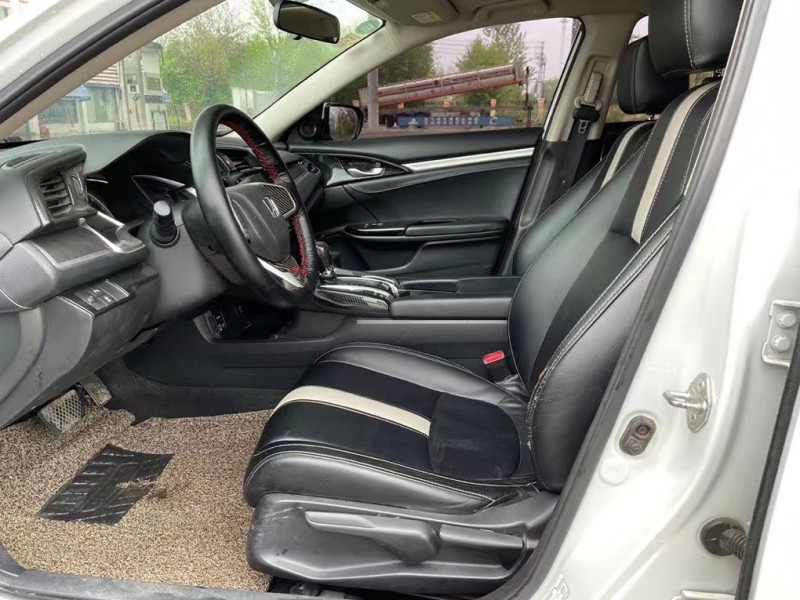 盐城17年本田思域6