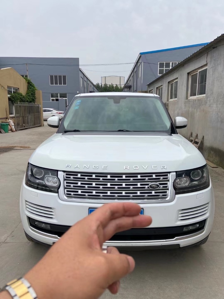 青岛15年路虎揽胜行政1