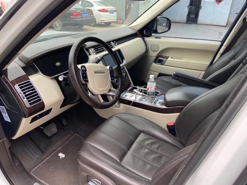 青岛15年路虎揽胜行政7