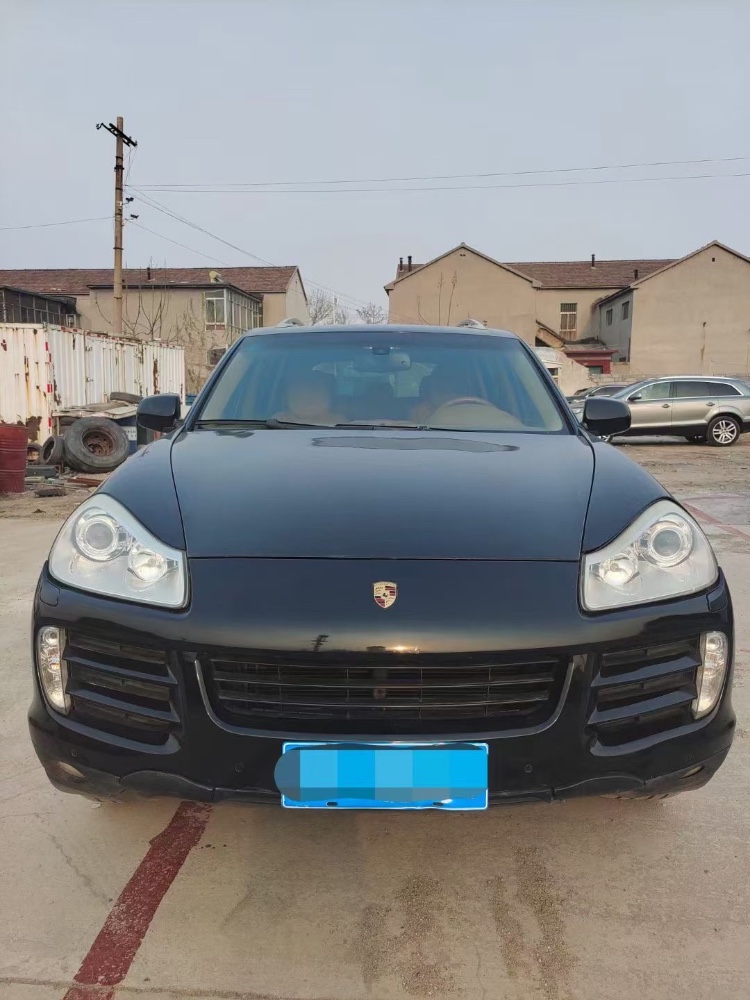 潍坊07年保时捷卡宴9