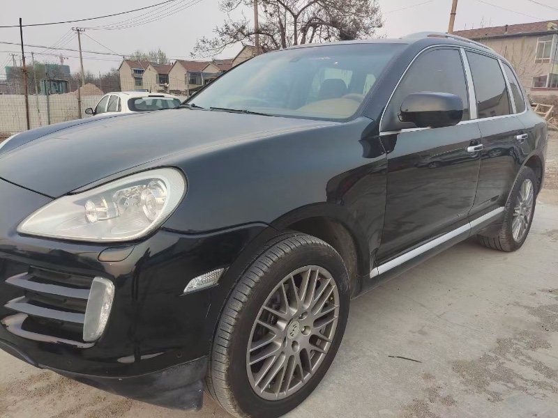 潍坊07年保时捷卡宴8