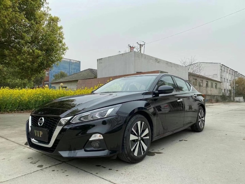 宜昌21年日產天籟3