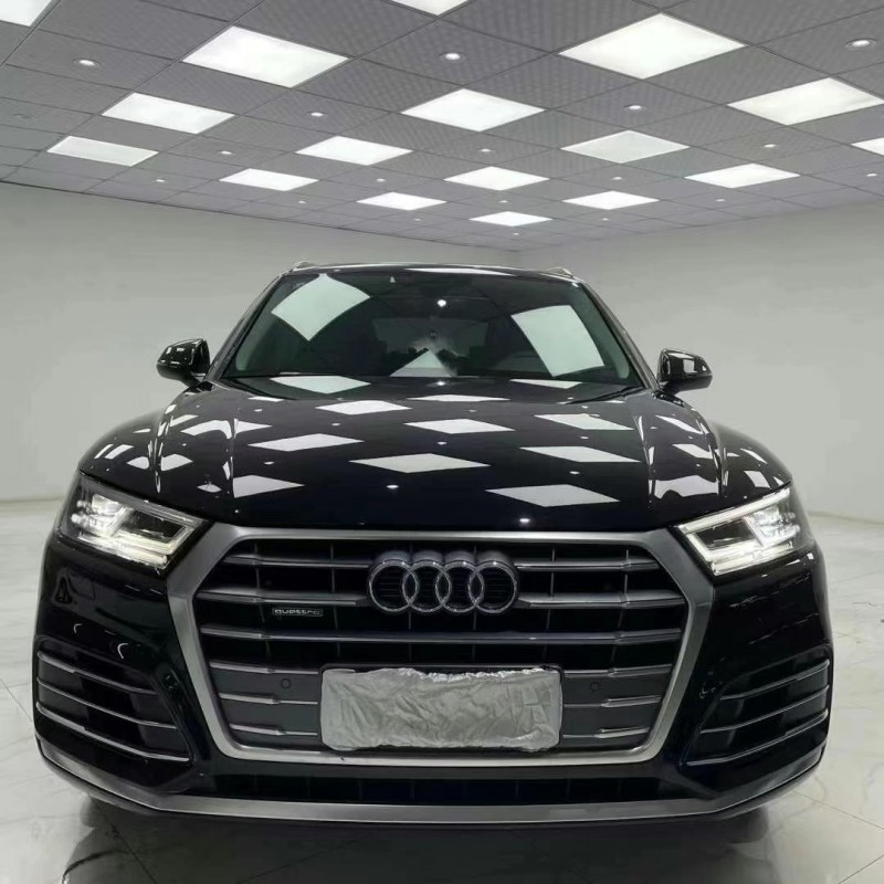 成都20年奥迪Q59