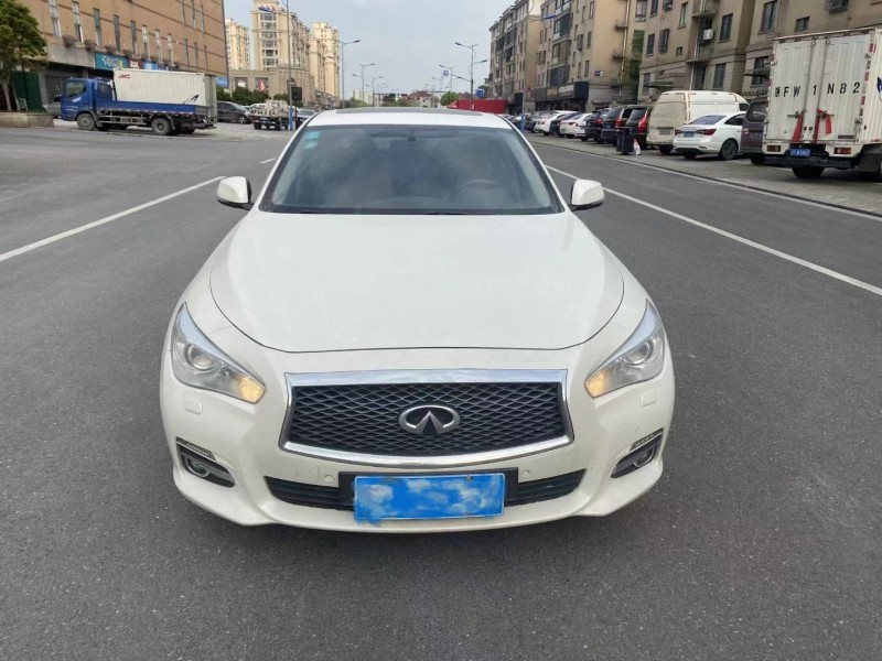 嘉興14年英菲尼迪Q50L8
