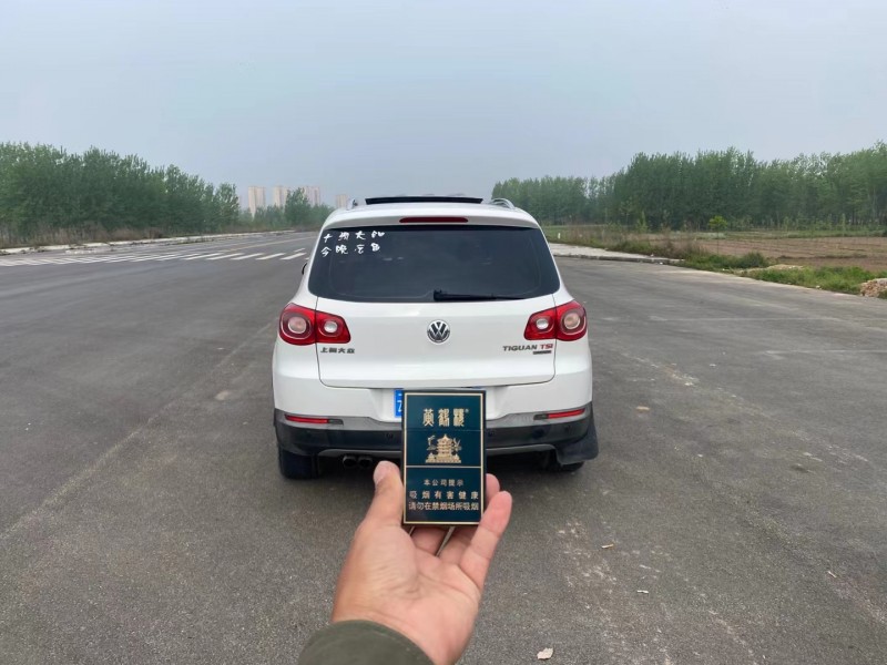 武汉11年大众途观5