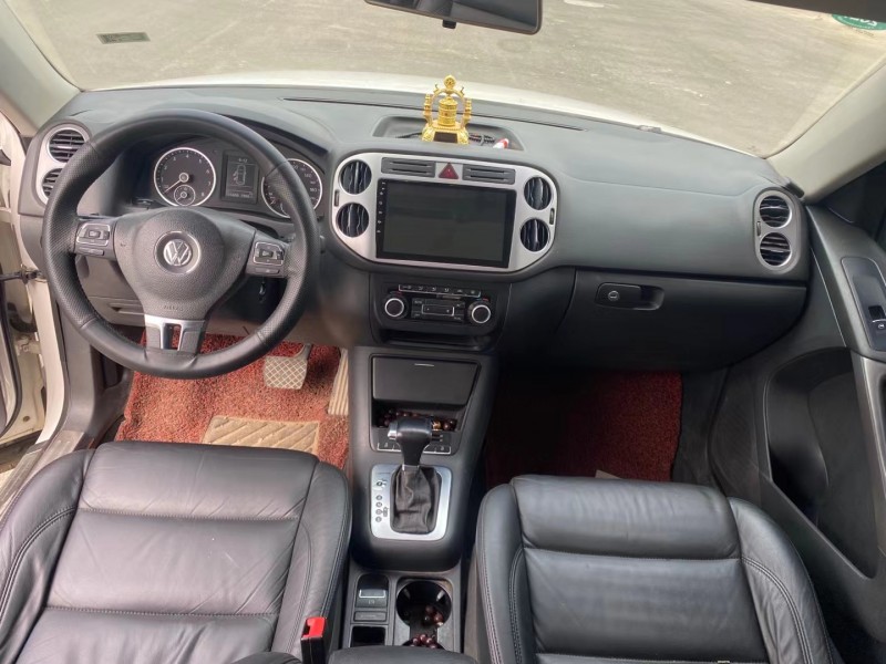 武汉11年大众途观3