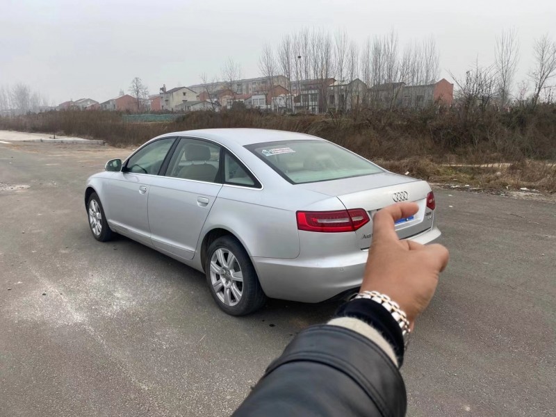 武汉12年奥迪A64