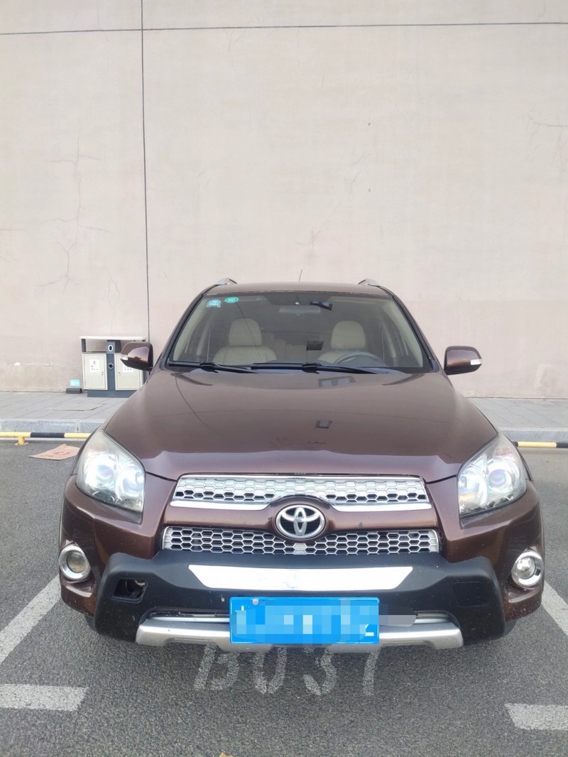 營口12年豐田RAV49