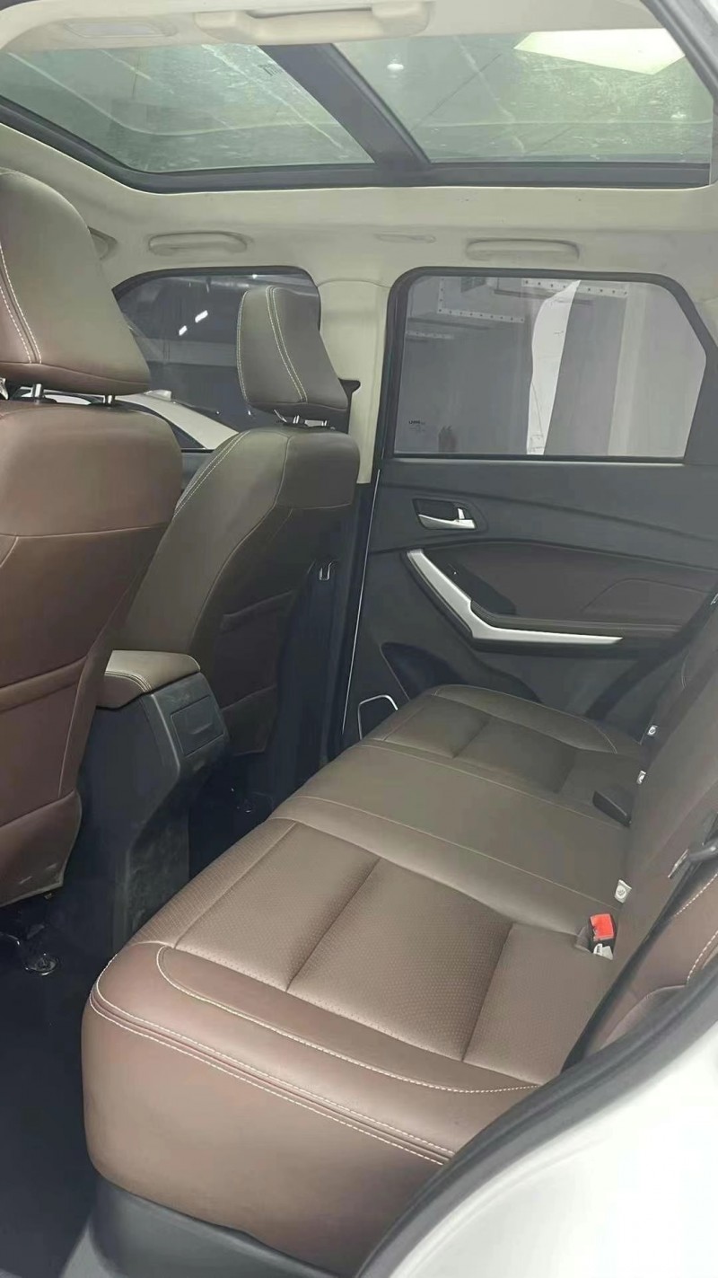 成都19年比速汽车T37