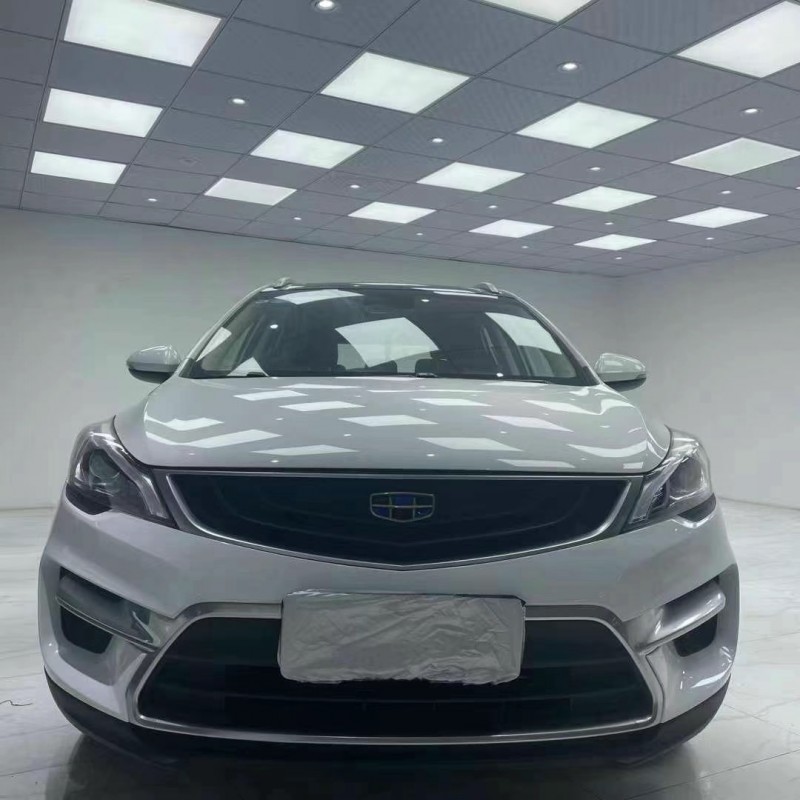 成都19年吉利帝豪GS9