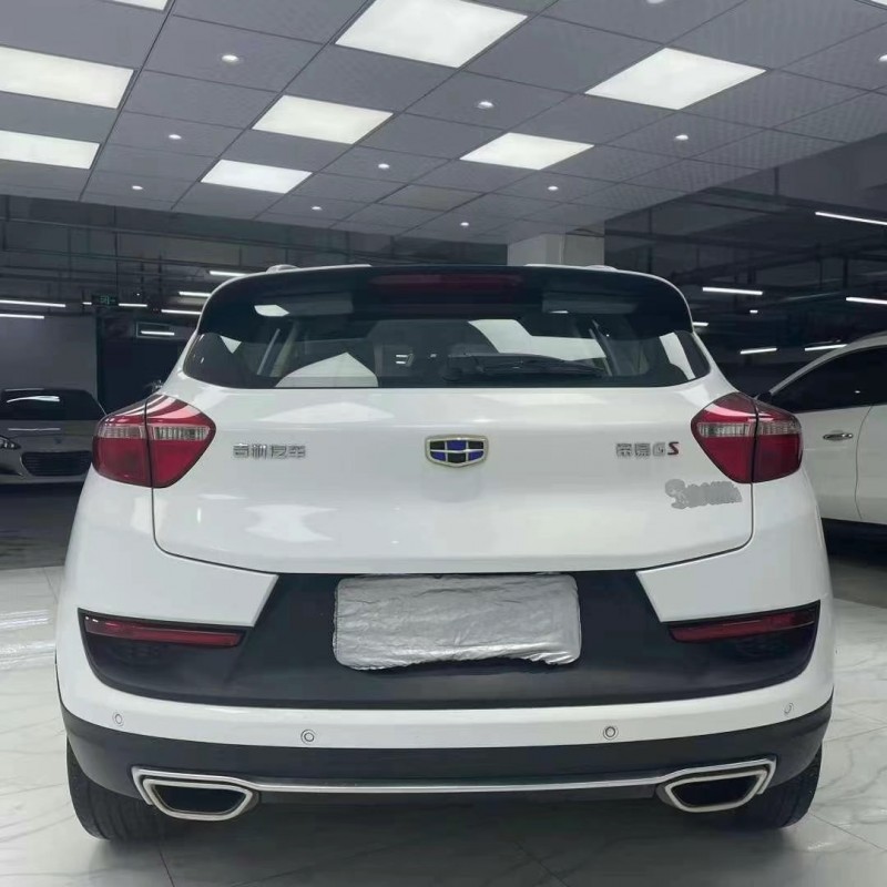 成都19年吉利帝豪GS1