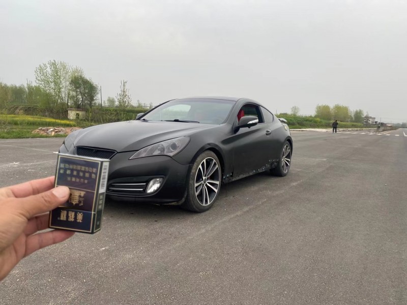 武汉11年现代劳恩斯3