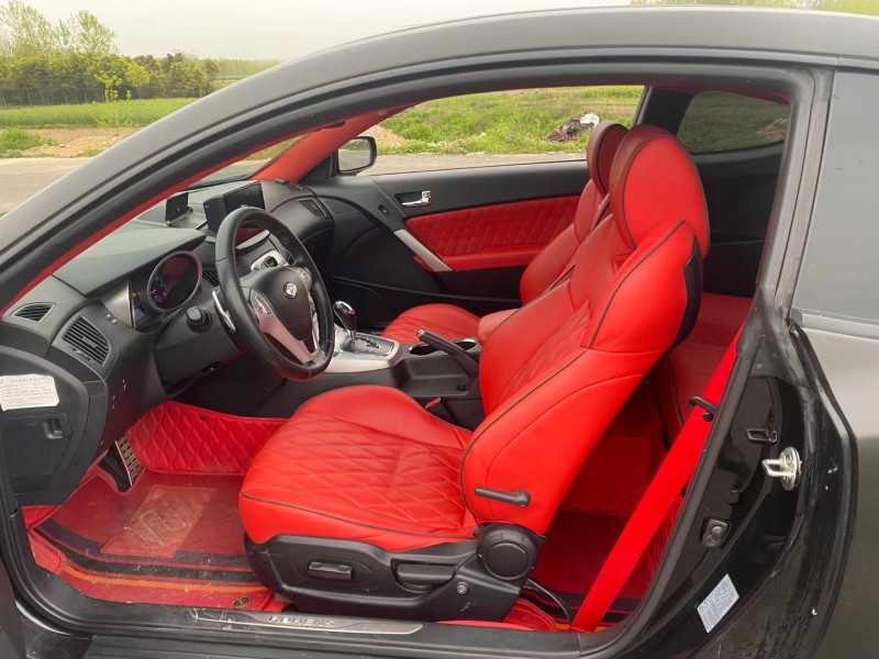 武汉11年现代劳恩斯8