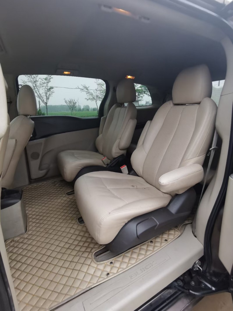 徐州11年别克GL85