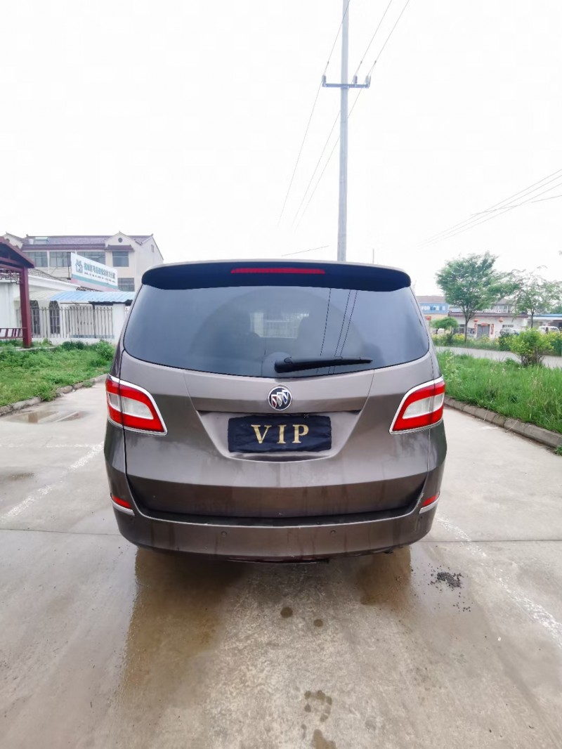 徐州11年别克GL87