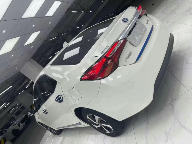 成都18年丰田雷凌2