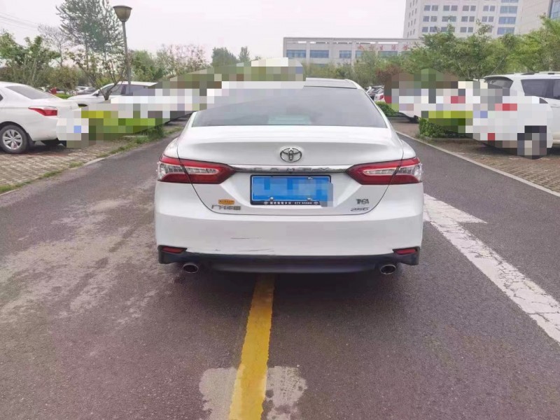 潍坊20年丰田凯美瑞1