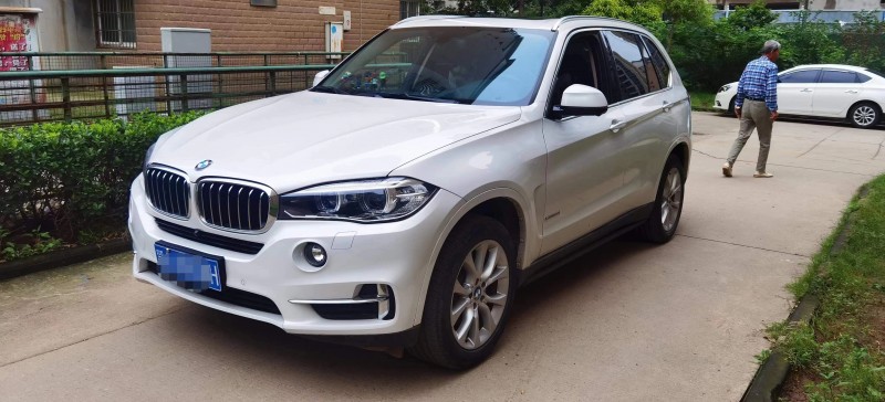 武汉18年宝马X57