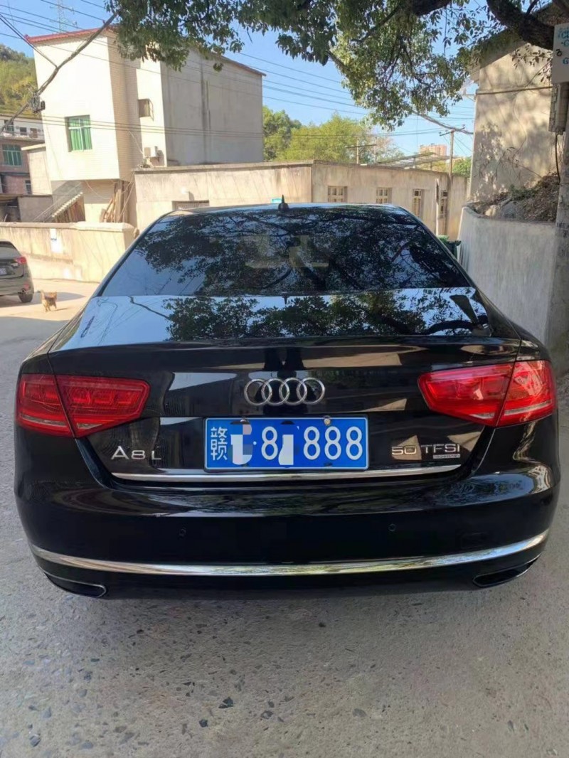 南昌14年奧迪A8L4