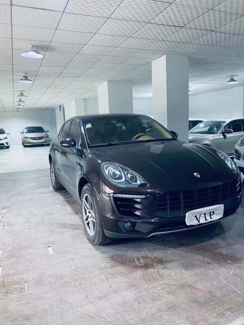 常德16年保時捷Macan4