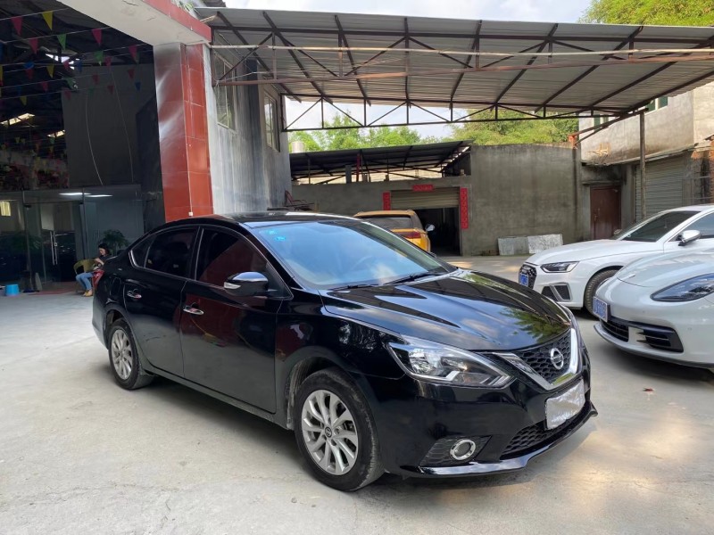 成都17年日产轩逸3