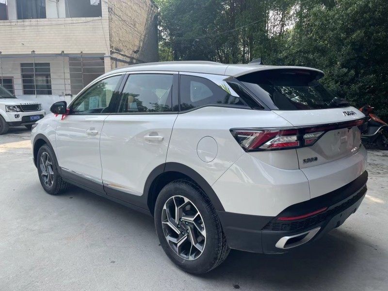 成都21年东风风度7