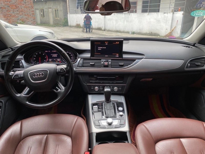 成都16年奥迪A6L5