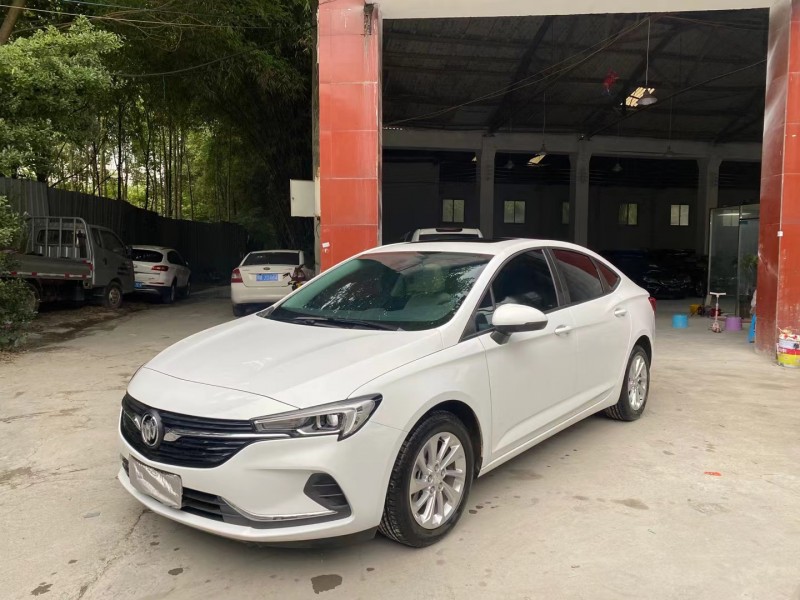 成都21年别克威朗8