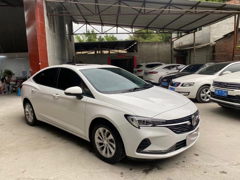 成都21年别克威朗7