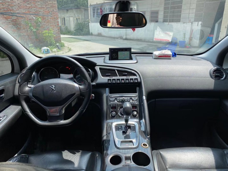 成都13年标致30085