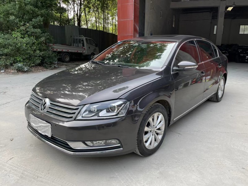 成都15年大众迈腾2