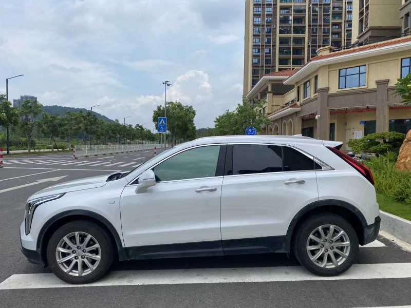 广州20年凯迪拉克XT43